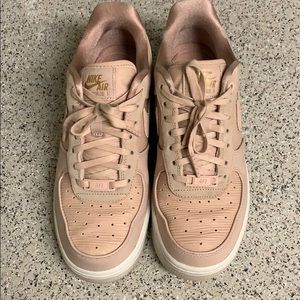 Pink Nike Air Force One